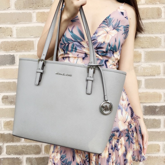 Michael kors tote & wallet Bundle Gray - Picture 6 of 7
